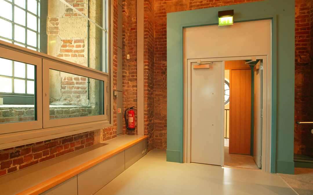 Acoustic doors and windows
