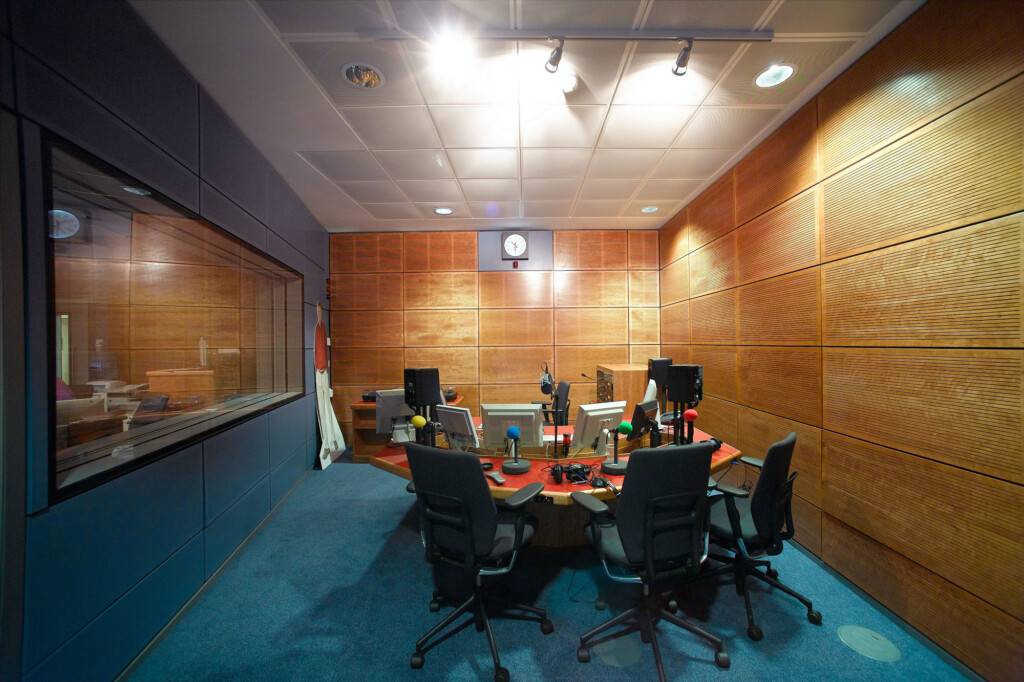 PARAGRAFO-1—44751-412